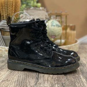 Dr. Martens Glitter Boots, Black, Youth Big Kids Size 4